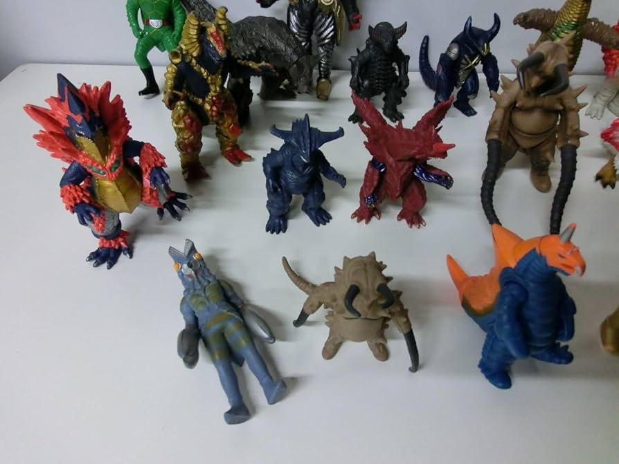 Amazon.co.jp: 怪獣 ソフビ人形 35体セット ※足裏にマジックで